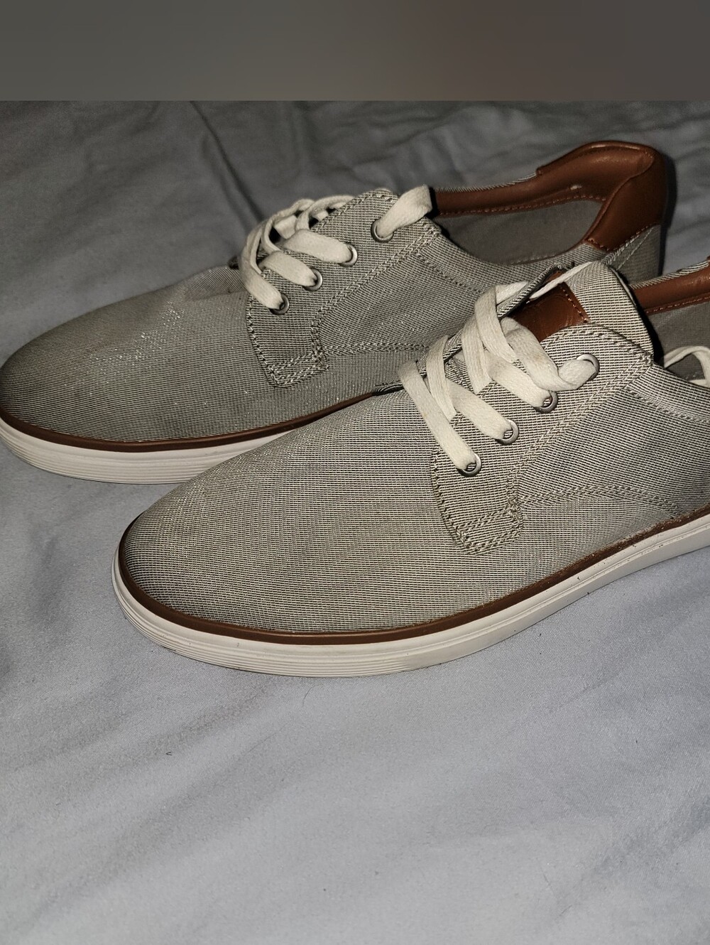 Maui Island Canvas Leather Shoes 10